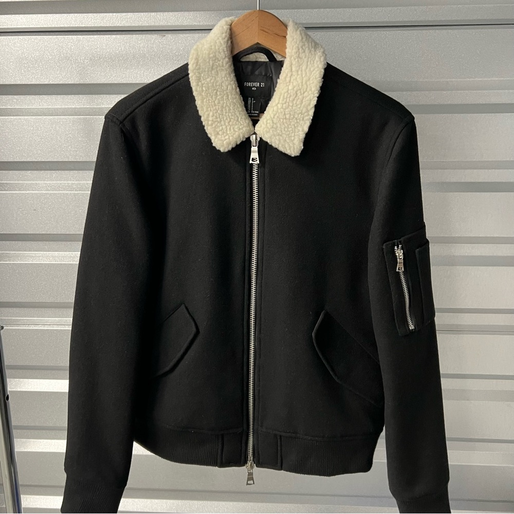 💌 SOLD 💌 Black Wool Bomber Jacket